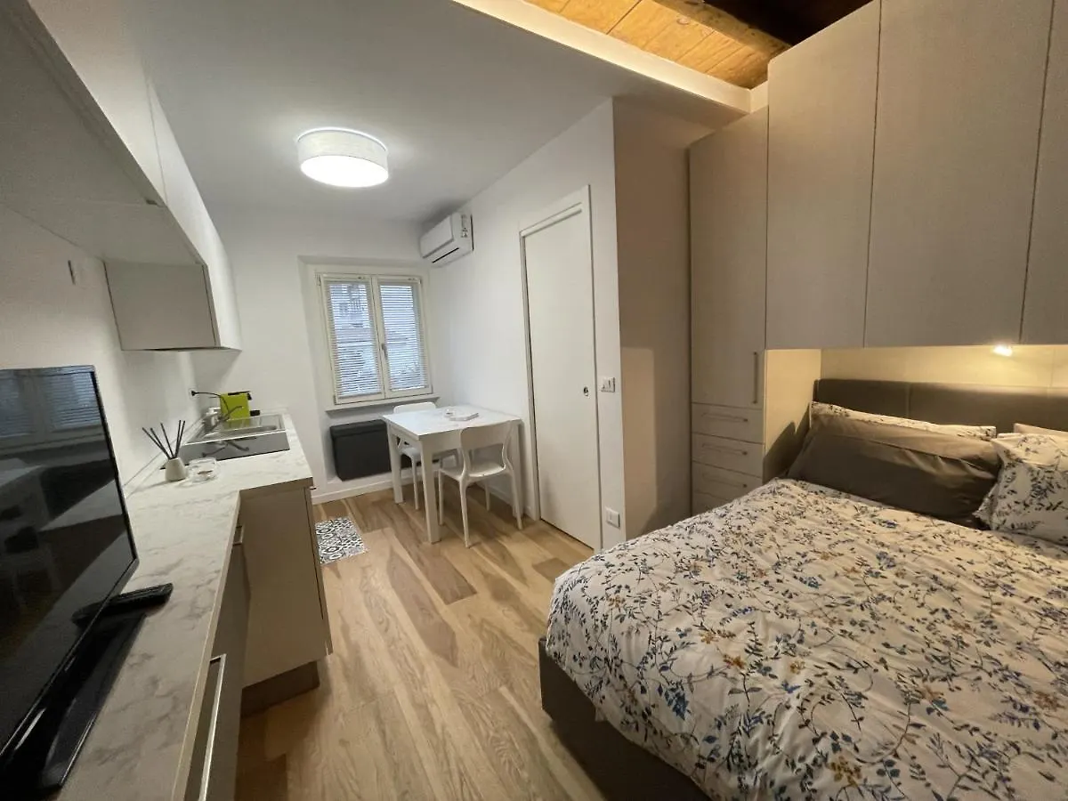 Apartment Appartamento Bomboniera Via Marghera 37 Milan